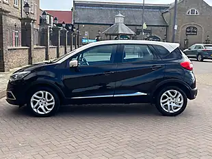 Used 2014 Renault Captur Dynamique Medianav Black - Interior and Exterior details 18