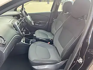 Used 2014 Renault Captur Dynamique Medianav Black - Interior and Exterior details 6