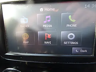 Used 2014 Renault Captur Dynamique Medianav Black - Interior and Exterior details 14