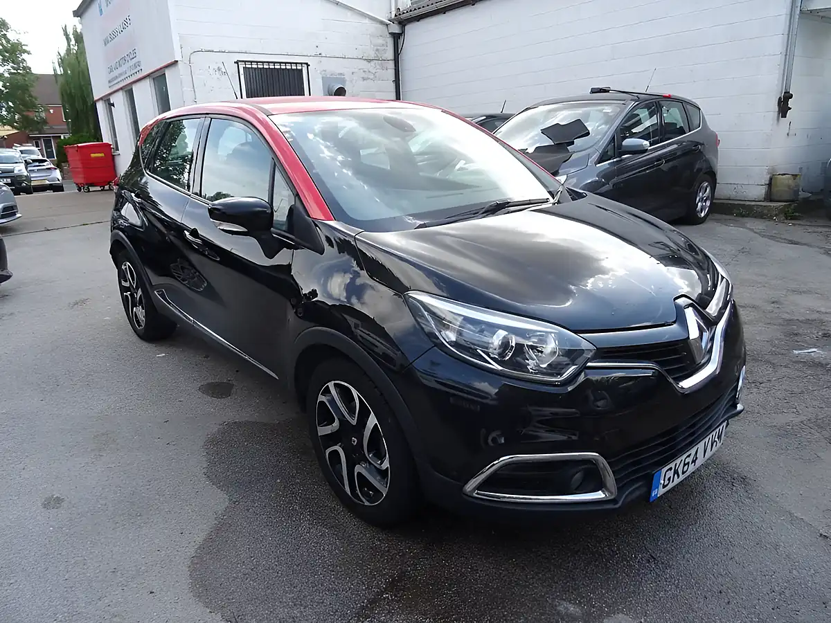 Used 2014 Renault Captur Dynamique Medianav Black - Interior and Exterior details 18