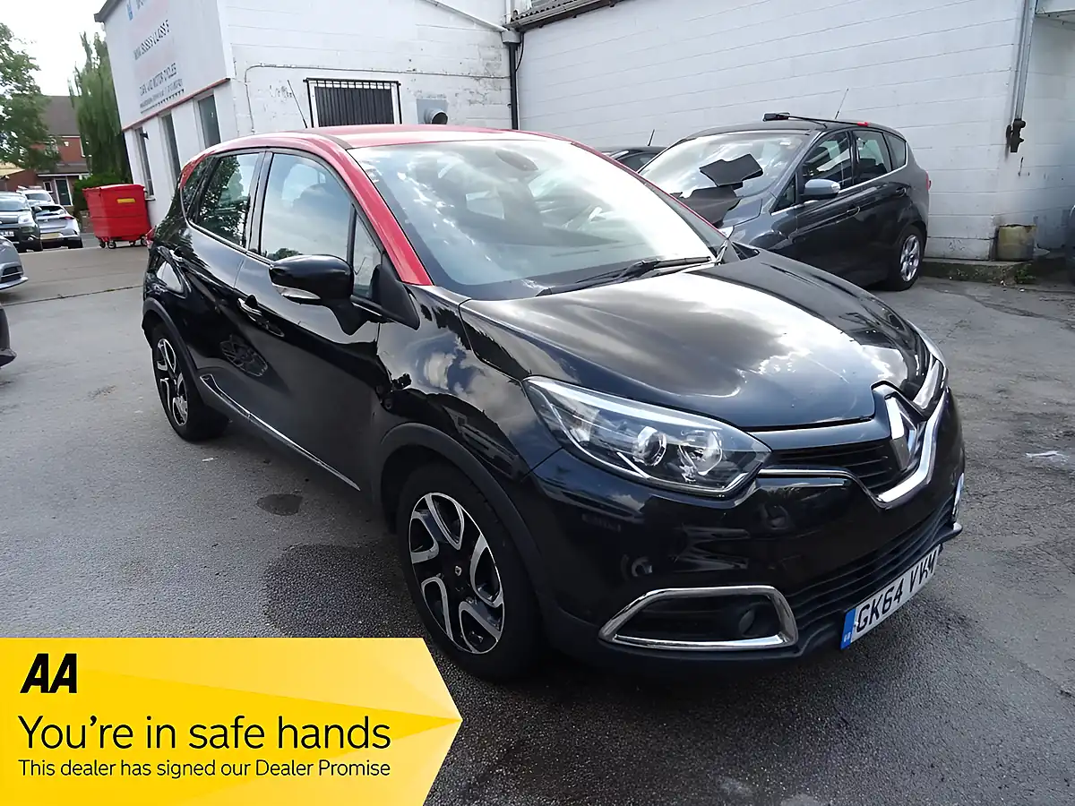 Used 2014 Renault Captur Dynamique Medianav Black - Interior and Exterior details 3