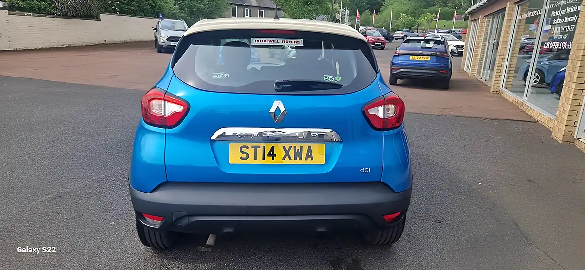 Used 2014 Renault Captur Dynamique Medianav Blue - Interior and Exterior details 7