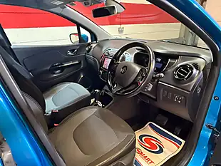 Used 2014 Renault Captur Dynamique Medianav Blue - Interior and Exterior details 18