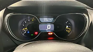 Used 2014 Renault Captur Dynamique Medianav Blue - Interior and Exterior details 7