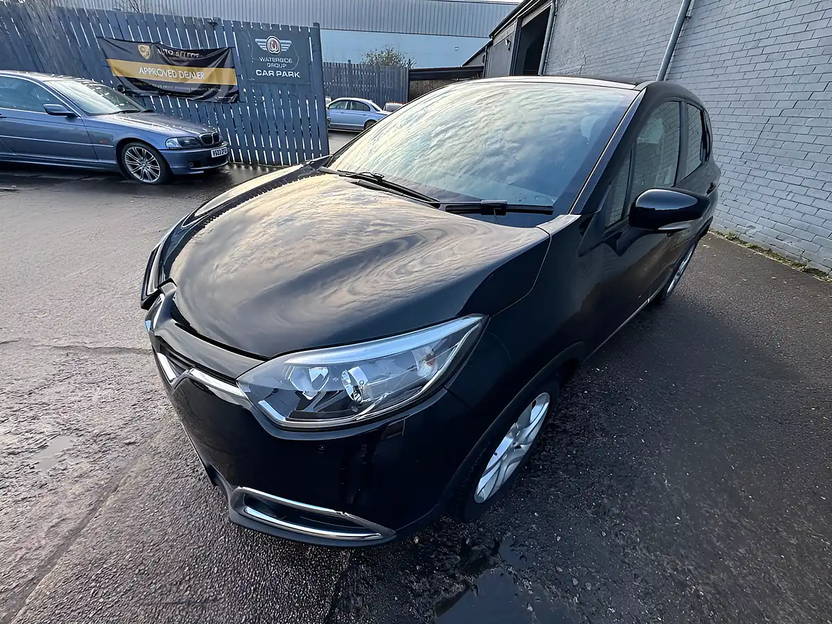 Used 2014 Renault Captur Dynamique Medianav Energy Black - Interior and Exterior details 20