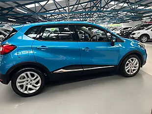 Used 2014 Renault Captur Dynamique Medianav Tahoe Blue - Interior and Exterior details 9