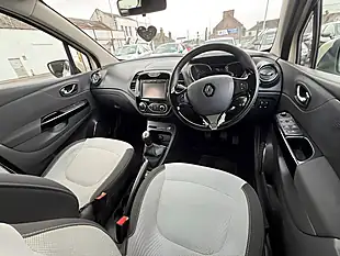Used 2014 Renault Captur Dynamique Medianav White - Interior and Exterior details 11