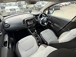 Used 2014 Renault Captur Dynamique Medianav White - Interior and Exterior details 17