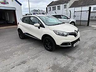 Used 2014 Renault Captur Dynamique Medianav White - Interior and Exterior details 3