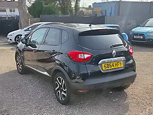 Used 2014 Renault Captur Dynamique S Medianav Black - Interior and Exterior details 10
