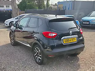 Used 2014 Renault Captur Dynamique S Medianav Black - Interior and Exterior details 4