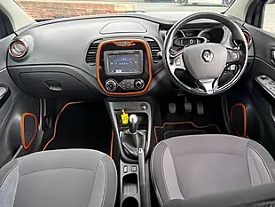 Used 2014 Renault Captur Dynamique S Medianav Black - Interior and Exterior details 10