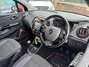 Used 2014 Renault Captur Dynamique S Medianav Black - Interior and Exterior details 11