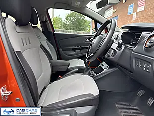 Used 2014 Renault Captur Dynamique S Medianav Orange and Cream - Interior and Exterior details 17