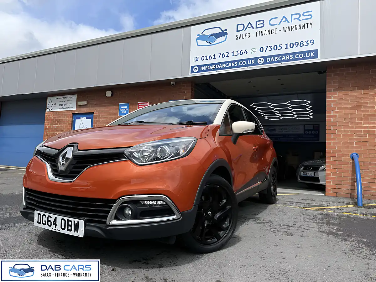 Used 2014 Renault Captur Dynamique S Medianav Orange and Cream - Interior and Exterior details 18