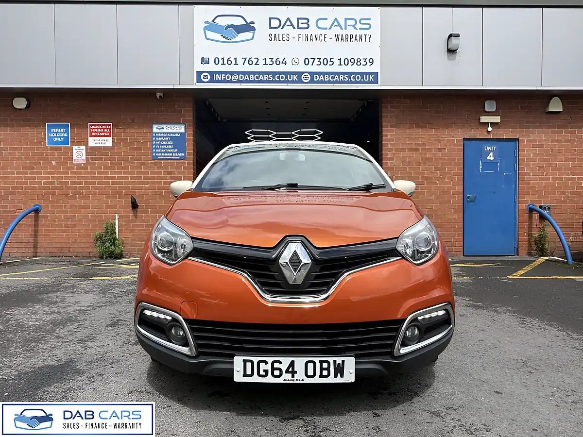 Used 2014 Renault Captur Dynamique S Medianav Orange and Cream - Interior and Exterior details 8