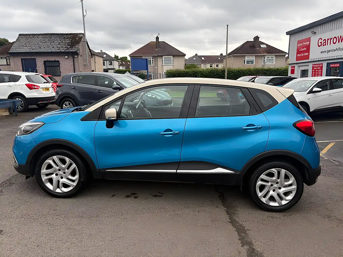 Used 2014 Renault Captur Energy Dynamique Medianav Blue - Interior and Exterior details 4
