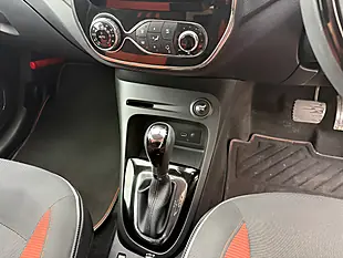 Used 2014 Renault Captur Orange - Interior and Exterior details 10