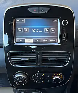 Used 2014 Renault Clio Dynamique Media Nav Black - Interior and Exterior details 14