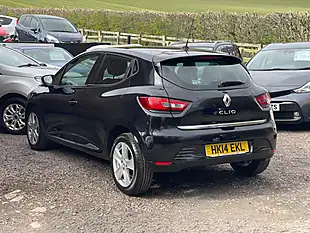 Used 2014 Renault Clio Dynamique Medianav Black - Interior and Exterior details 4