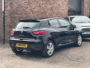 Used 2014 Renault Clio Dynamique Medianav Black - Interior and Exterior details 6