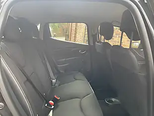 Used 2014 Renault Clio Dynamique Medianav Black - Interior and Exterior details 9