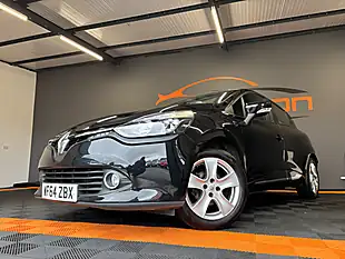 Used 2014 Renault Clio Dynamique Medianav Black - Interior and Exterior details 9