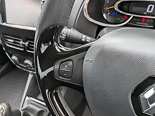 Used 2014 Renault Clio Dynamique Medianav Energy Black - Interior and Exterior details 12