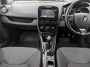 Used 2014 Renault Clio Dynamique Medianav Energy Black - Interior and Exterior details 14