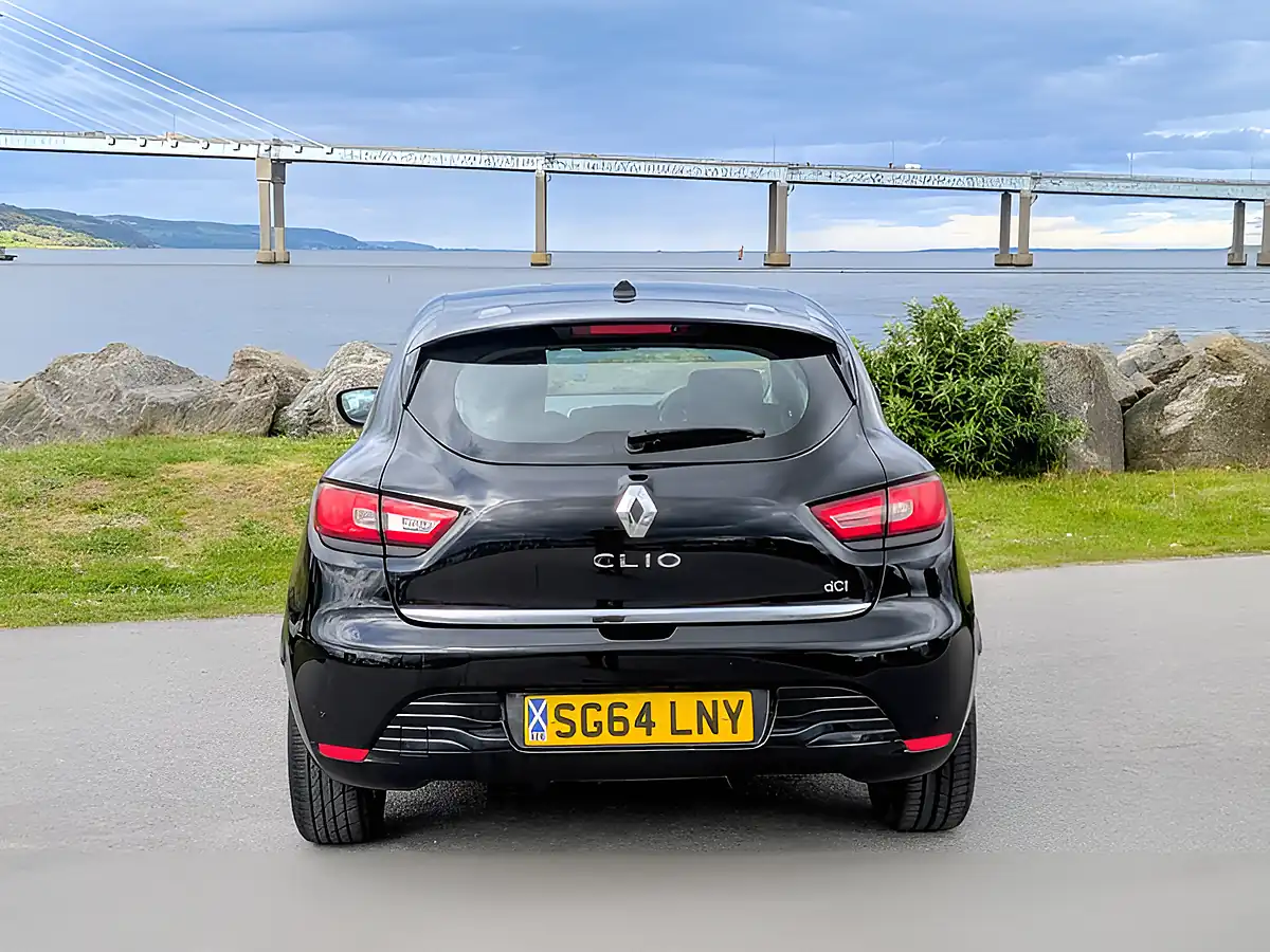 Used 2014 Renault Clio Dynamique Medianav Energy Black - Interior and Exterior details 6