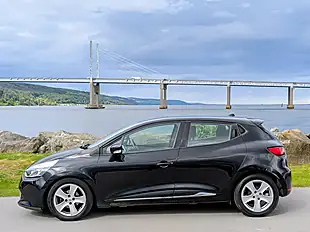 Used 2014 Renault Clio Dynamique Medianav Energy Black - Interior and Exterior details 8