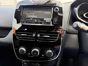 Used 2014 Renault Clio Dynamique Medianav Grey - Interior and Exterior details 11