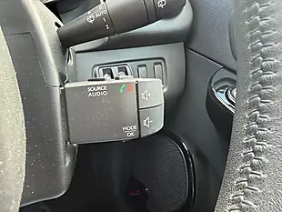 Used 2014 Renault Clio Dynamique Medianav Grey - Interior and Exterior details 15