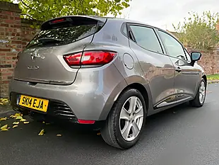 Used 2014 Renault Clio Dynamique Medianav Grey - Interior and Exterior details 5