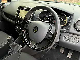 Used 2014 Renault Clio Dynamique Medianav Grey - Interior and Exterior details 7