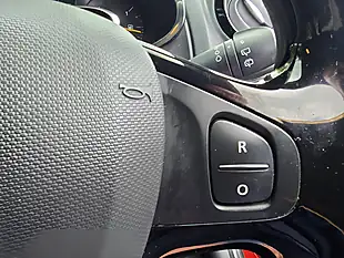 Used 2014 Renault Clio Dynamique Medianav Red - Interior and Exterior details 14
