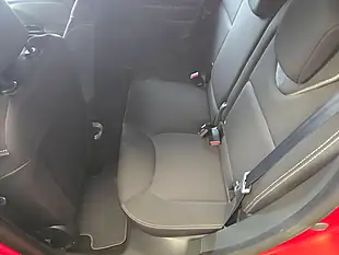 Used 2014 Renault Clio Dynamique Medianav Red - Interior and Exterior details 12