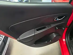 Used 2014 Renault Clio Dynamique Medianav Red - Interior and Exterior details 15