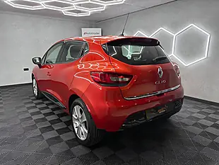 Used 2014 Renault Clio Dynamique Medianav Red - Interior and Exterior details 13