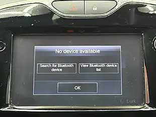 Used 2014 Renault Clio Dynamique Medianav Red - Interior and Exterior details 17