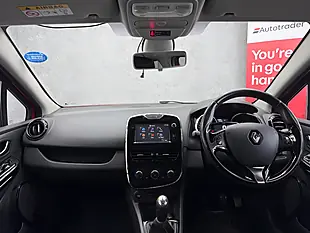Used 2014 Renault Clio Dynamique Medianav Red - Interior and Exterior details 20