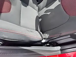 Used 2014 Renault Clio Dynamique Medianav Red - Interior and Exterior details 14