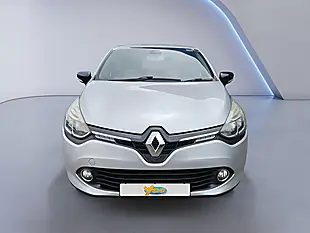 Used 2014 Renault Clio Dynamique Medianav Silver - Interior and Exterior details 2