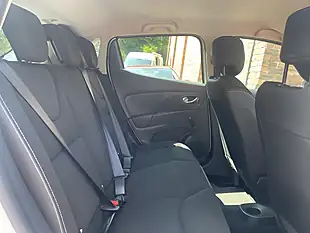 Used 2014 Renault Clio Dynamique Medianav White - Interior and Exterior details 15