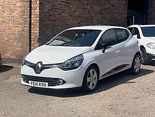 Used 2014 Renault Clio Dynamique Medianav White - Interior and Exterior details 3
