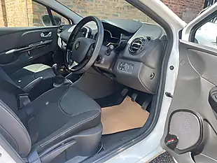 Used 2014 Renault Clio Dynamique Medianav White - Interior and Exterior details 5
