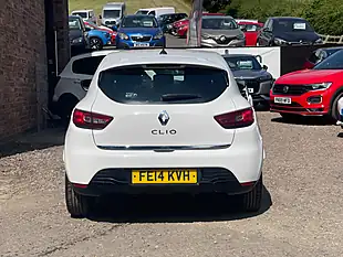 Used 2014 Renault Clio Dynamique Medianav White - Interior and Exterior details 7