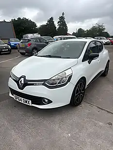 Used 2014 Renault Clio Dynamique Medianav White - Interior and Exterior details 2