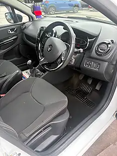 Used 2014 Renault Clio Dynamique Medianav White - Interior and Exterior details 9