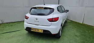 Used 2014 Renault Clio Dynamique Medianav White - Interior and Exterior details 8